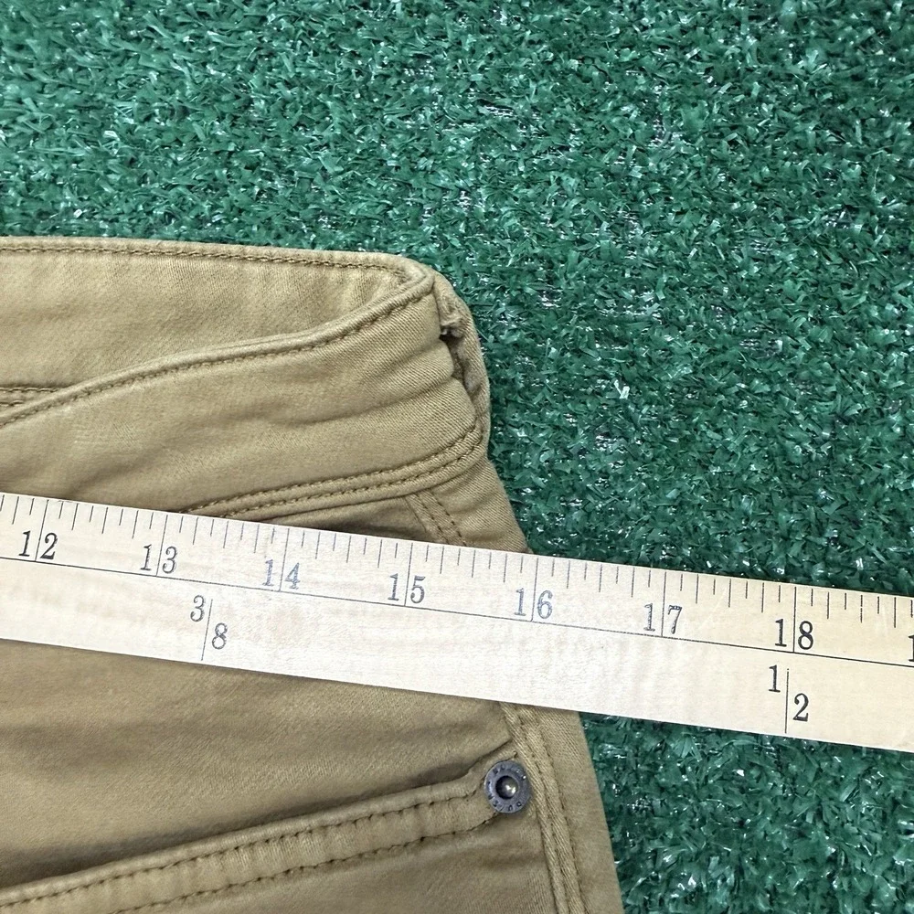DU/ER Men's Relaxed Taper Fit Jeans Pants Size 30x32 Brown